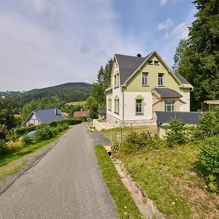 Family Retreat In Bohemia With Sauna Villa Albrechtice v Jizerských horách